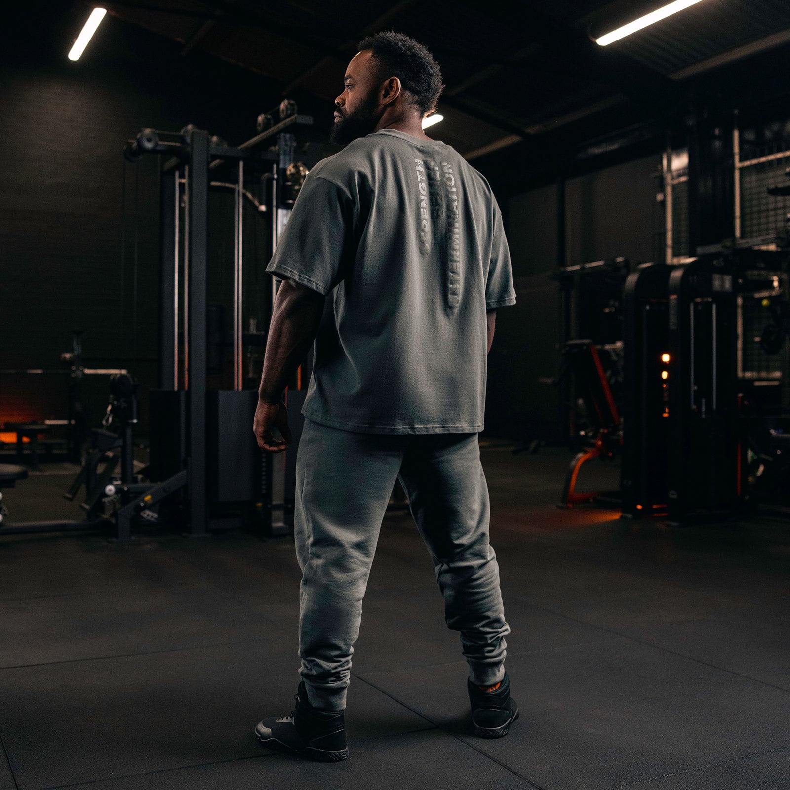 FORGE UNISEX OVERSIZED T-SHIRTS