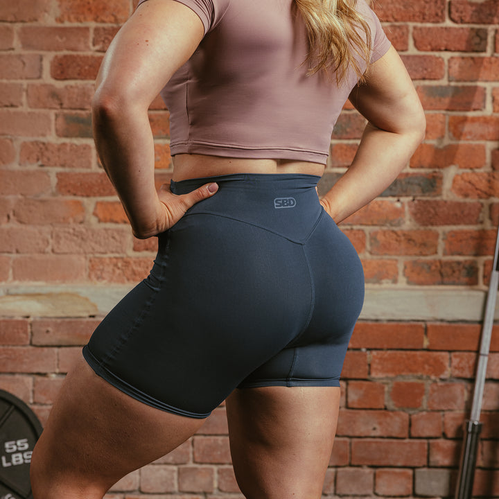 SERENITY TRAINING SHORTS